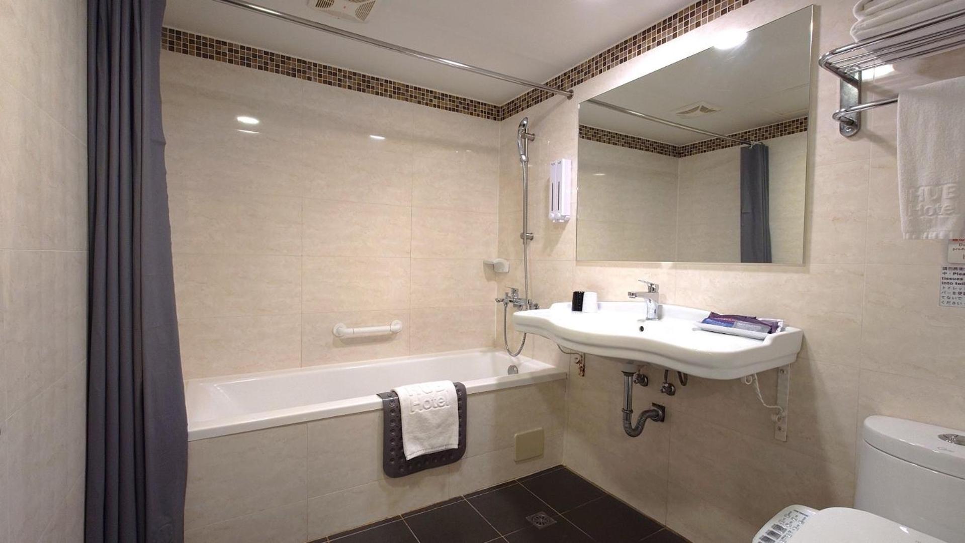Hub Hotel - Zhongshan Branch Taipei Extérieur photo