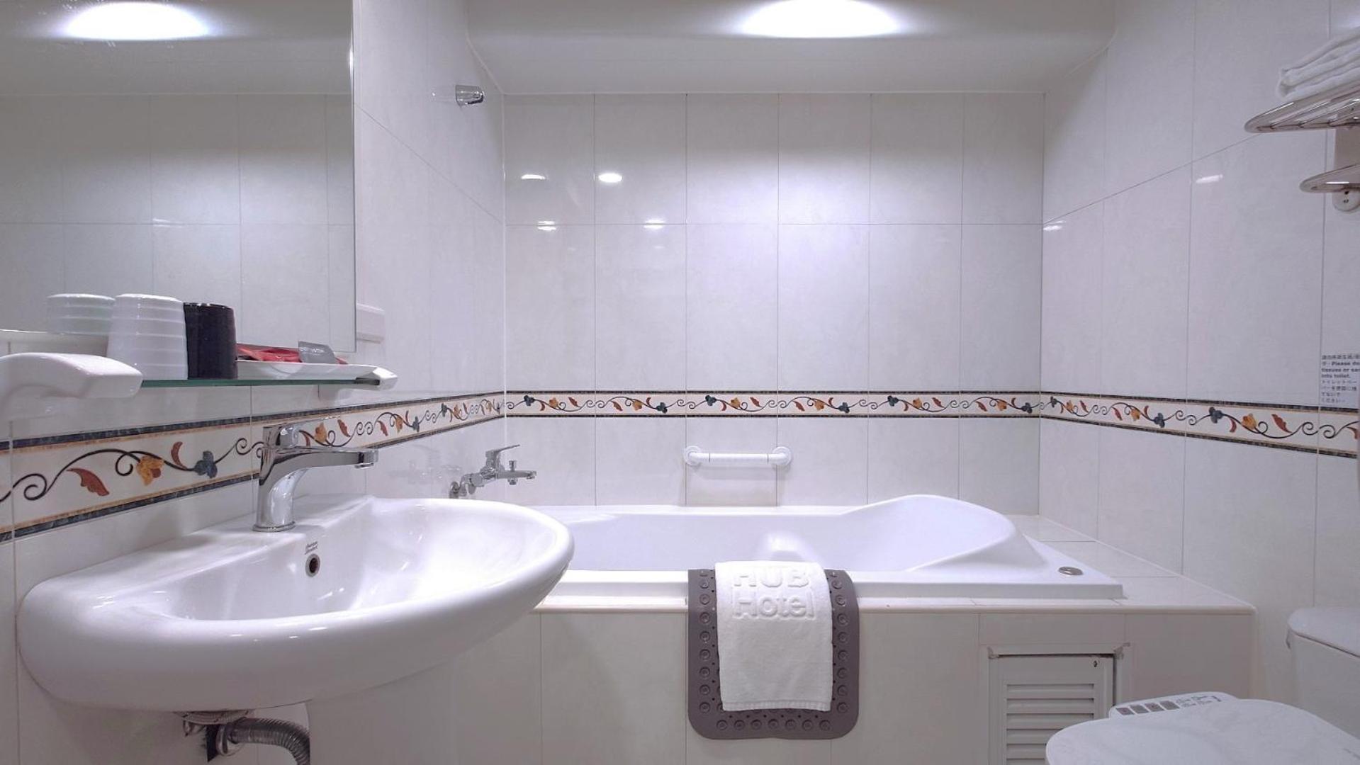 Hub Hotel - Zhongshan Branch Taipei Extérieur photo