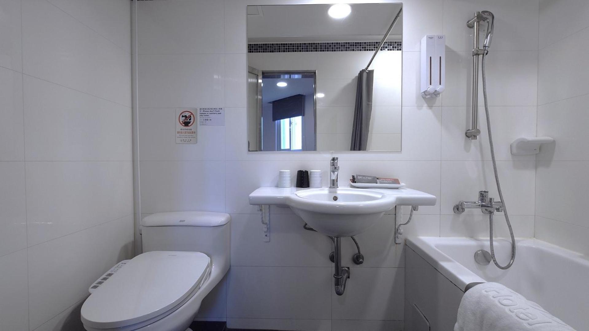 Hub Hotel - Zhongshan Branch Taipei Extérieur photo