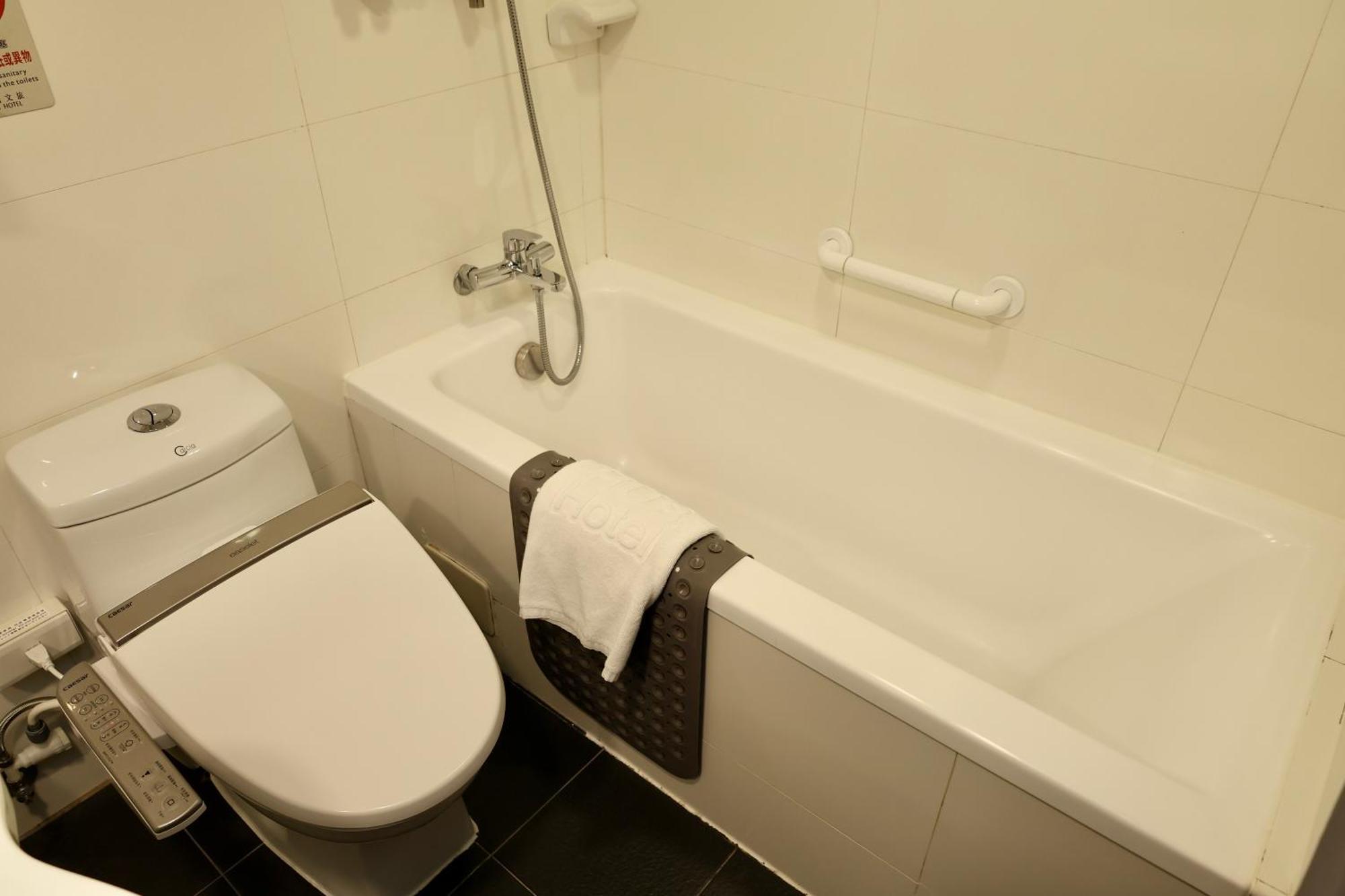 Hub Hotel - Zhongshan Branch Taipei Extérieur photo